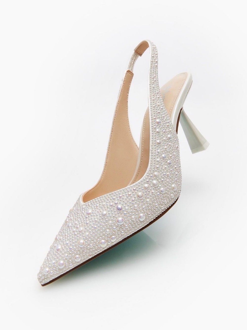 Blue by Betsy Johnson Clark Pearl Embellished Off White Slingback Pump Sz 6.5